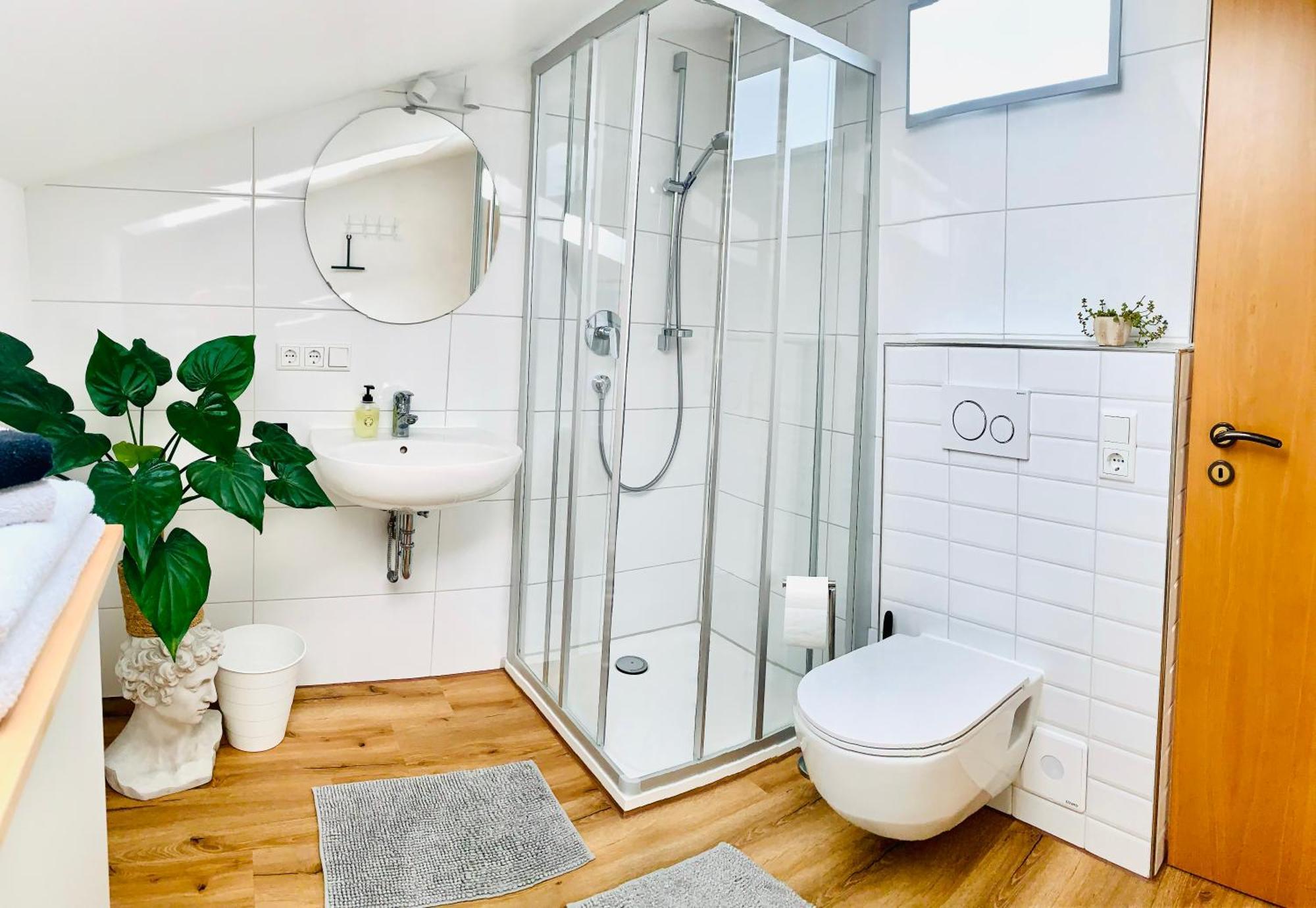 Schoene, Grosse Ferienwohnung Direkt Am Donauradweg & Keltenstadt Heuneburg Herbertingen Ngoại thất bức ảnh